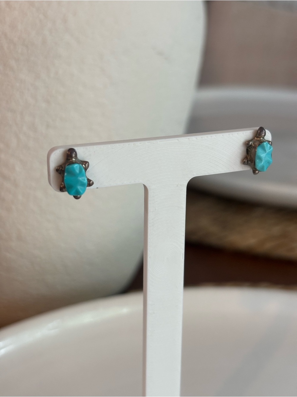 Zuni Sterling Silver Turquoise Turtle Stud Earrings Carved Inlay Small Post 11mm